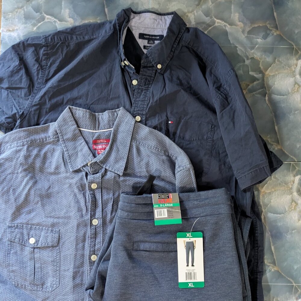 MENS XL Clothing Set: 2 button up shirts and Sweatpants